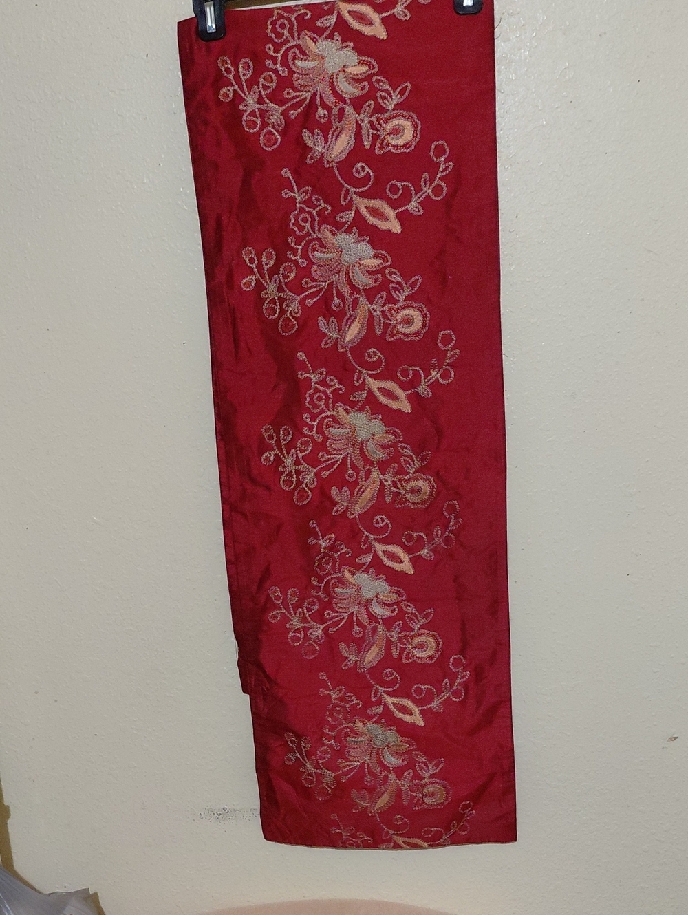 Red Embroidered Table Runner - Elegant Floral Accent